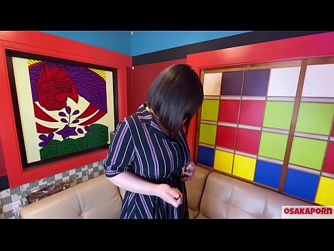 ❤️ Japanese cutie met groot tiete masturbeer met seksspeelgoed en kry 'n orgasme. Sy praat in 'n onderhoud oor haar fokken ervaring. Groot tiete en harige poes wat hard kreun. Osakaporn ️❌ Gehaltepornografie by ons