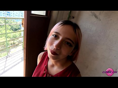 ❤️ Student Sensueel suig 'n vreemdeling in die buiteland - Cum On His Face ️❌ Gehaltepornografie by ons